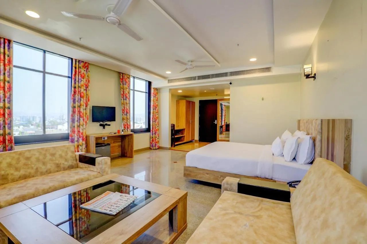 Hotel Shree Nanda Udaipur 4*,  India